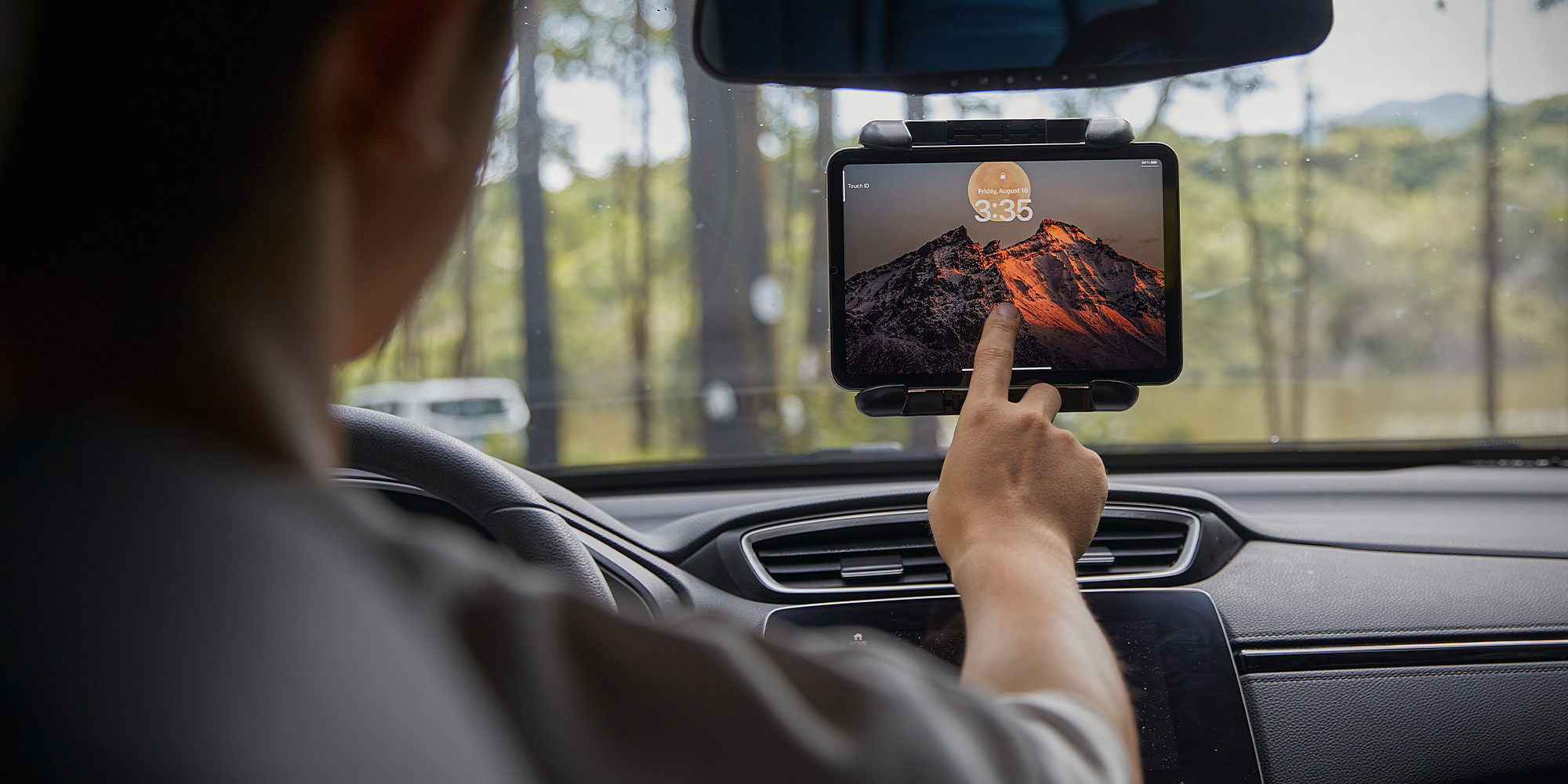ToughTested Mammoth Windshield Tablet & GPS Mount